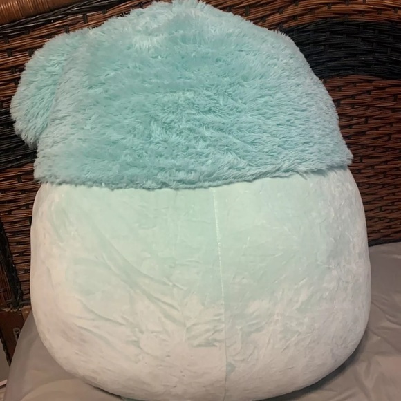 Giant Squishmallow Joelle 24” Blue Yeti Sasquatch Bigfoot NWT - Picture 2 of 4